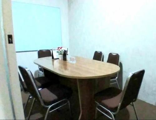 Sewa Ruang Kantor Rukan Sedayu Square di Jakarta Barat Gambar 4