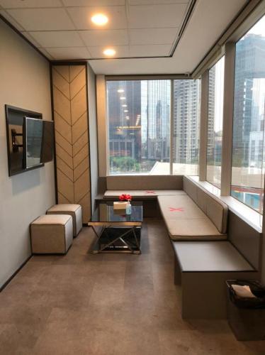 Sewa Ruang Kantor Menara Sudirman di Jakarta Selatan Gambar 3