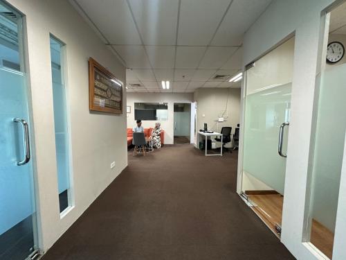Sewa Ruang Kantor Menara 165 di Jakarta Selatan (227 m2) Gambar 4