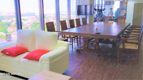 Sewa Ruang Kantor Lavenue di Jakarta Selatan (670 m2) Gambar 6