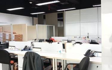 Sewa Ruang Kantor Equity Tower di Jakarta Selatan (221.2 m2)