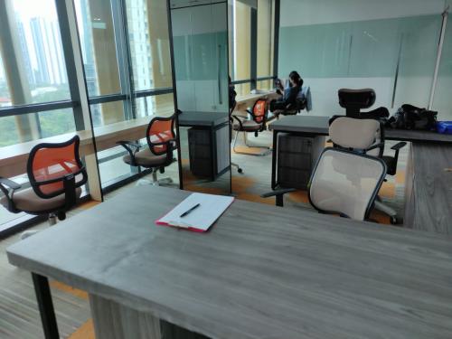 Sewa Ruang Kantor Gran Rubina / Generali Tower di Jakarta Selatan (100 m2) Gambar 2
