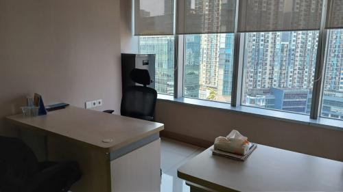 Sewa Ruang Kantor The East di Jakarta Selatan (108 m2) Gambar 4