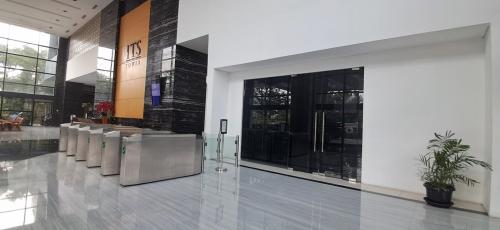 Sewa Ruang Kantor ITS TOWER di Jakarta Selatan (139.83 m2) Gambar 1