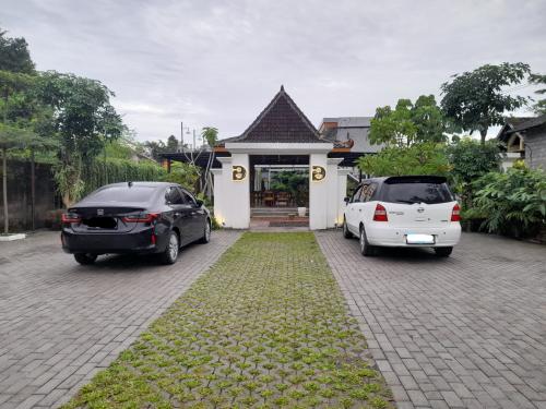Sewa Ruang Kantor Damarasha Coffe and Space di Yogyakarta (12 m2) Gambar 1