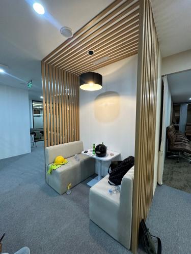 Sewa Ruang Kantor Sopo Del Tower di Jakarta Selatan (270 m2) Gambar 4