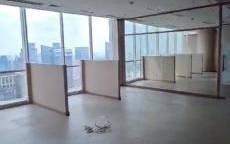 Sewa Ruang Kantor AXA Tower di Jakarta Selatan (146 m2)