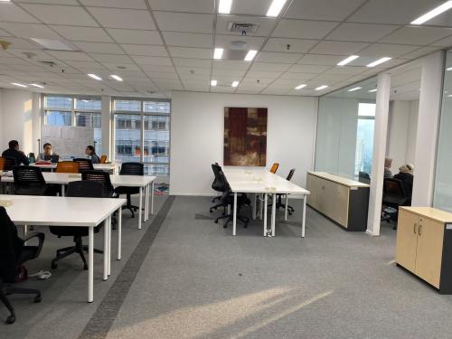 Sewa Ruang Kantor Graha CIMB Niaga di Jakarta Selatan (100 m2) Gambar 4