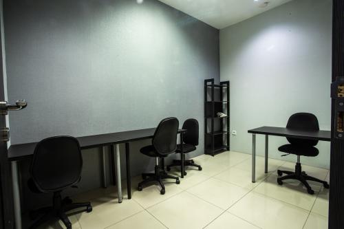 Sewa Ruang Kantor Grand Slipi Tower di Jakarta Barat (200 m2) Gambar 6