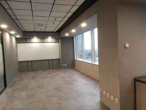 Sewa Ruang Kantor Menara Sudirman di Jakarta Selatan (150 m2) Gambar 1