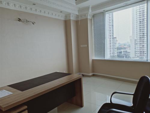 Sewa Ruang Kantor Epicentrum Epiwalk di Jakarta Selatan (38 m2) Gambar 2