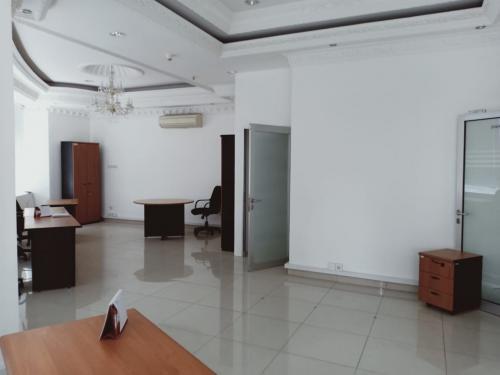 Sewa Ruang Kantor Epicentrum Epiwalk di Jakarta Selatan (38 m2) Gambar 6