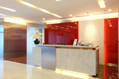 Sewa Ruang Kantor Pondok Indah Office Tower di Jakarta Selatan (20 m2) Gambar 1