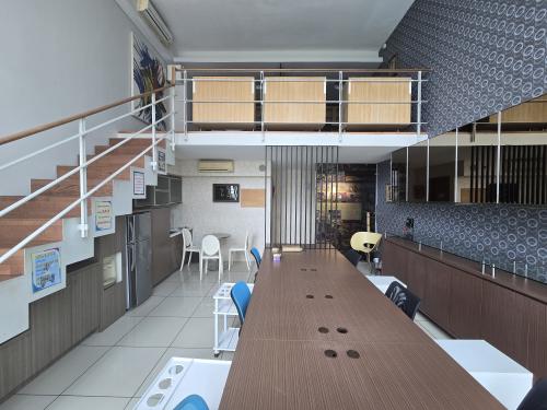 Sewa Ruang Kantor Cityloft Sudirman di Jakarta Pusat (85 m2) Gambar 1