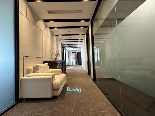 Sewa Ruang Kantor DBS Tower di Jakarta Selatan (393 m2) Gambar 6