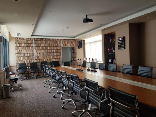 Sewa Ruang Kantor Plaza Timor di Jakarta Pusat (215 m2) Gambar 3