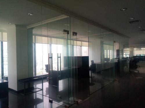 Jual Ruang Kantor Plaza Mutiara di Jakarta Selatan (960 m2) Gambar 2