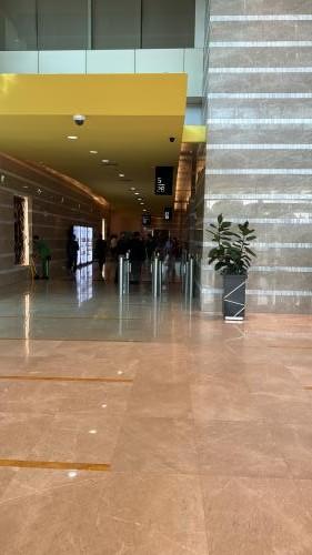 Jual Ruang Kantor Agung Podomoro Land di Jakarta Barat (125 m2) Gambar 4