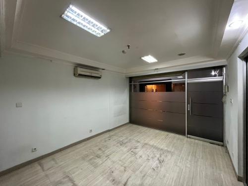 Sewa Ruang Kantor Rasuna Office Park di Jakarta Selatan (38 m2) Gambar 1