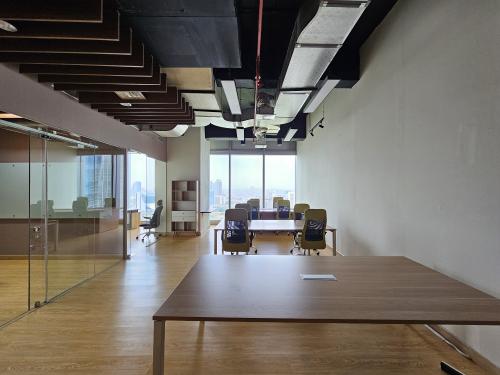 Sewa Ruang Kantor World Capital Tower di Jakarta Selatan (118.21 m2) Gambar 3