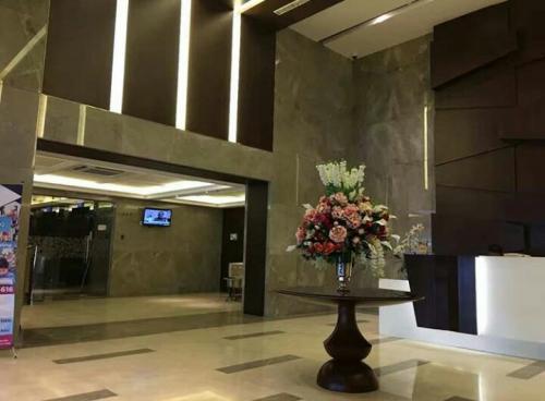 Sewa Ruang Kantor Office Fontana di Jakarta Pusat (40 m2) Gambar 1