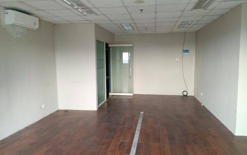 Sewa Ruang Kantor The Boulevard Office di Jakarta Pusat (54 m2)