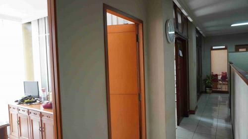 Sewa Ruang Kantor Gedung 3 Lantai di Bandung (334 m2) Gambar 4
