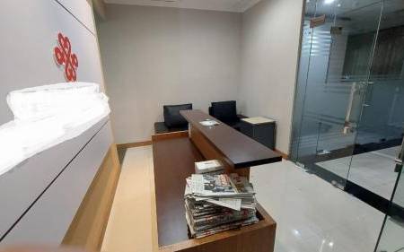 Sewa Ruang Kantor APL Tower di Jakarta Barat (122 m2)