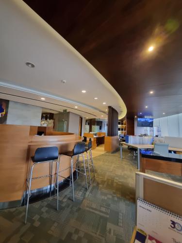 Sewa Ruang Kantor South Quarter Tower di Jakarta Selatan (328.98 m2) Gambar 3