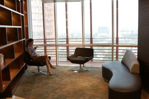 Sewa Ruang Kantor South Quarter Tower di Jakarta Selatan (328.98 m2) Gambar 4