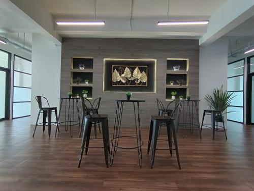 Sewa Ruang Kantor Gedung Pesona di Jakarta Selatan (1500 m2) Gambar 2