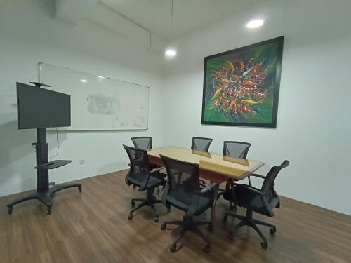 Sewa Ruang Kantor Gedung Pesona di Jakarta Selatan (1500 m2) Gambar 3