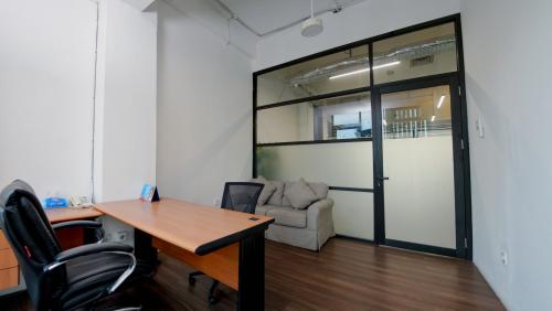 Sewa Ruang Kantor Gedung Pesona di Jakarta Selatan (1500 m2) Gambar 6