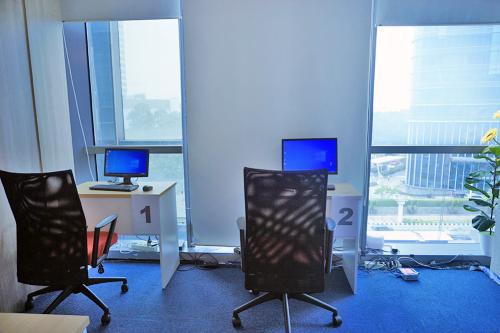 Sewa Ruang Kantor UOB Plaza di Jakarta Pusat (20 m2) Gambar 1