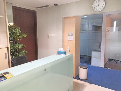 Sewa Ruang Kantor UOB Plaza di Jakarta Pusat (20 m2) Gambar 6