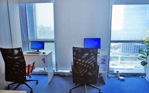 Sewa Ruang Kantor UOB Plaza di Jakarta Pusat (20 m2)