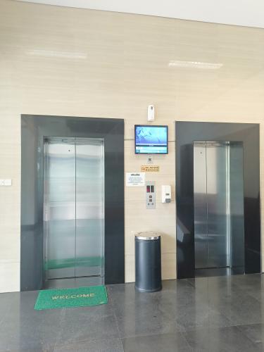 Sewa Ruang Kantor Naya Pramuka di Jakarta Timur (18 m2) Gambar 2