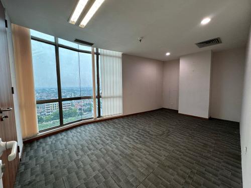 Sewa Ruang Kantor Menara 165 di Jakarta Selatan (103 m2) Gambar 2