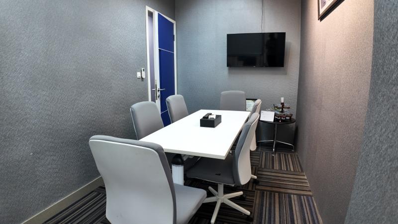 Small Meeting Room Gambar 1
