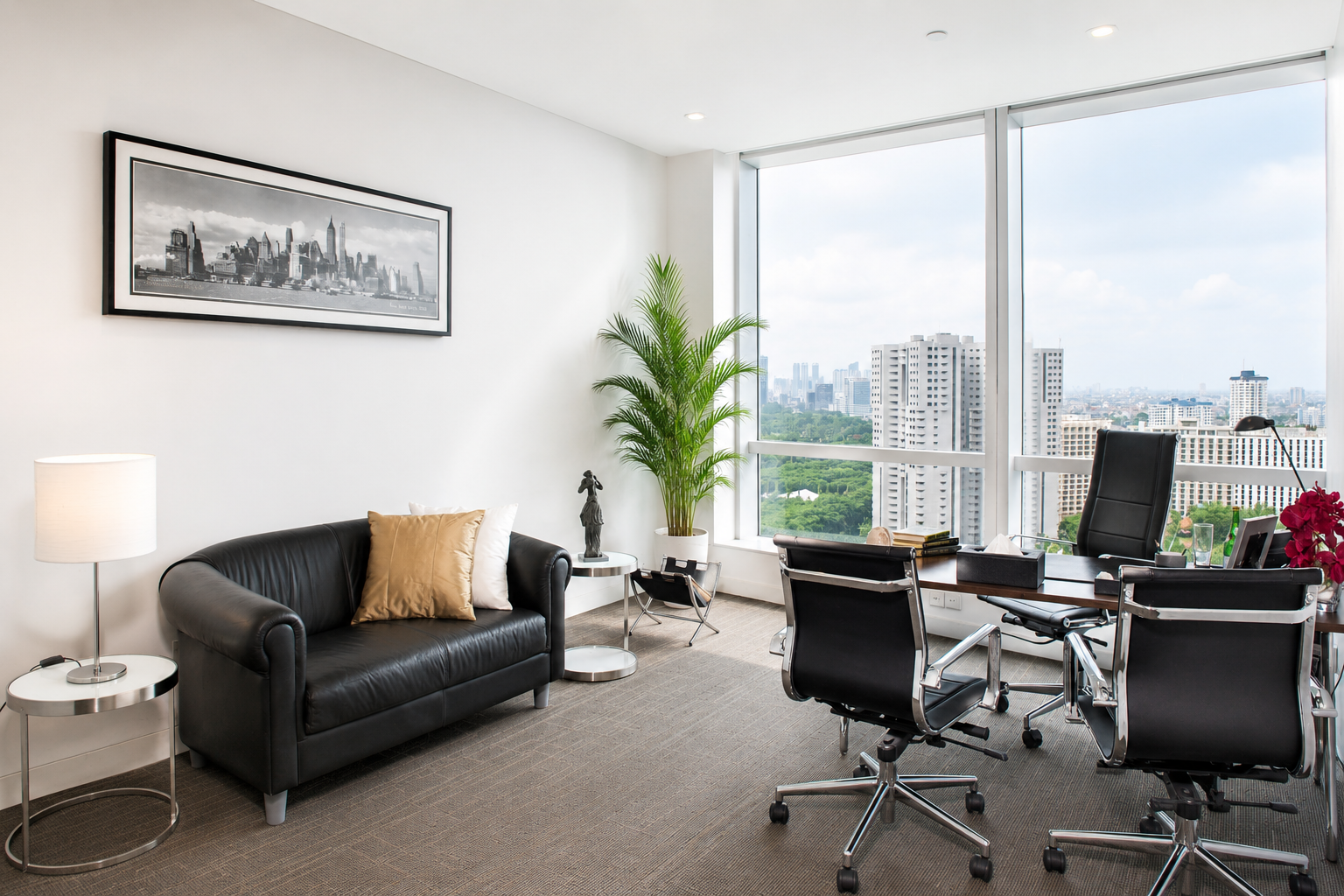 CEO SUITE - One Pacific Place Gambar 5