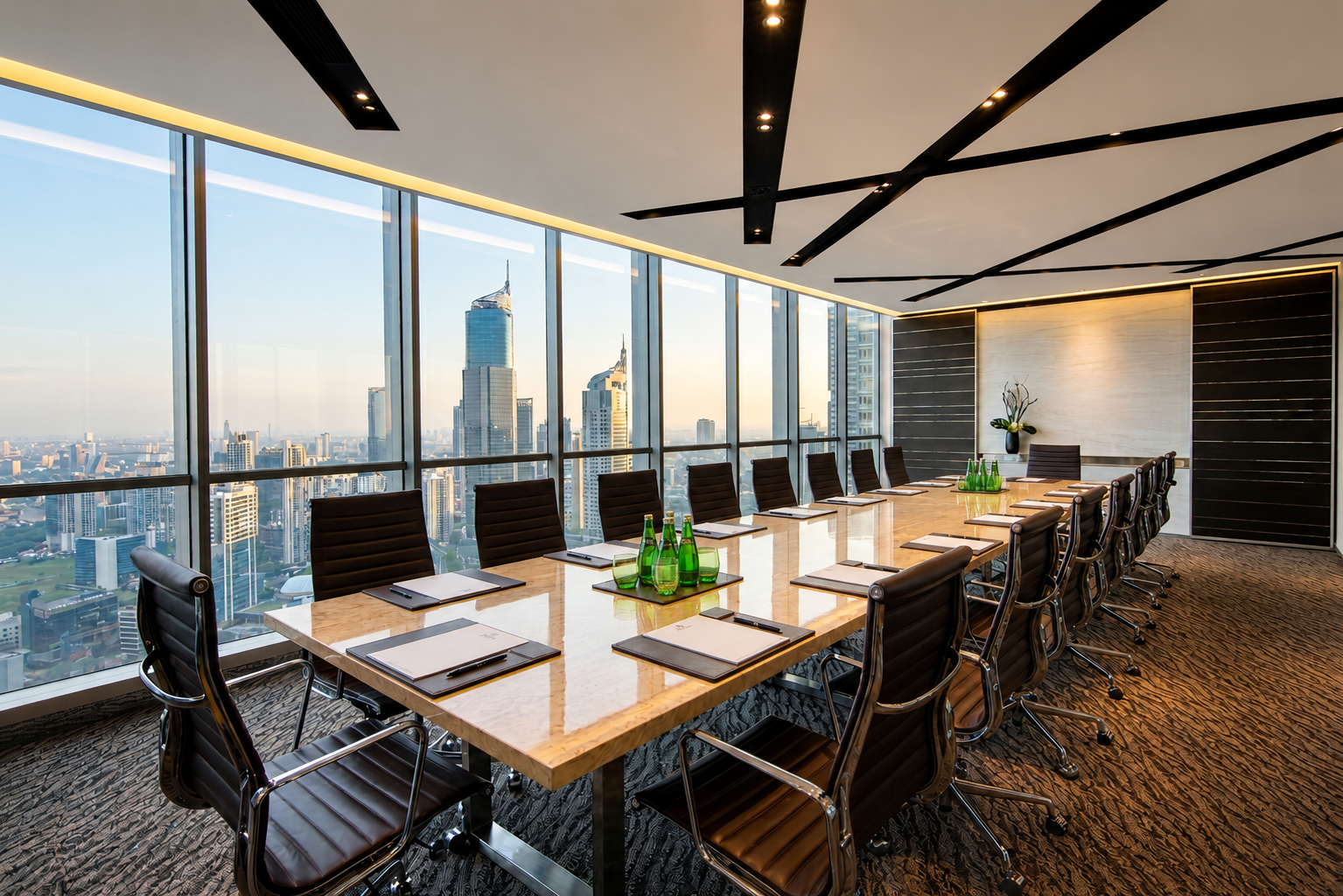 CEO SUITE Gambar 1