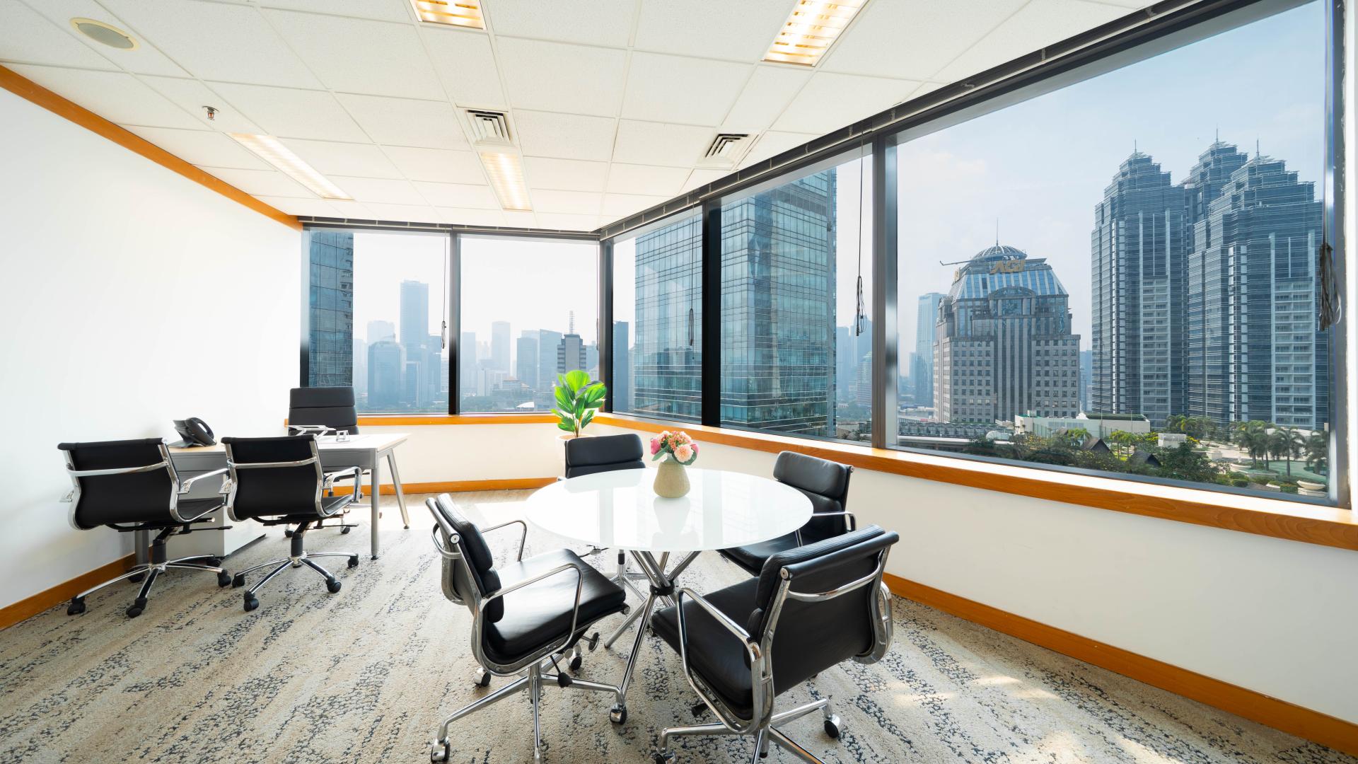 CEO SUITE - Indonesia Stock Exchange Building Tower II Gambar 1
