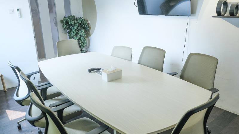 1m1 Coworking Space - 1M1 Coworking RAFFLES HILLS - CIBUBUR Gambar 4