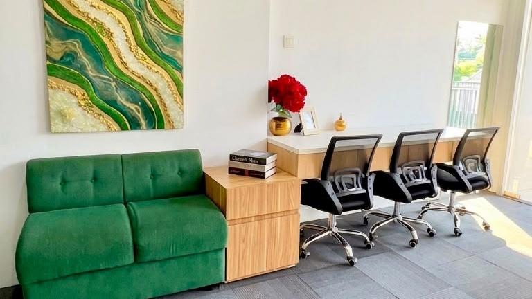 Serviced Office (6 pax) Gambar 1