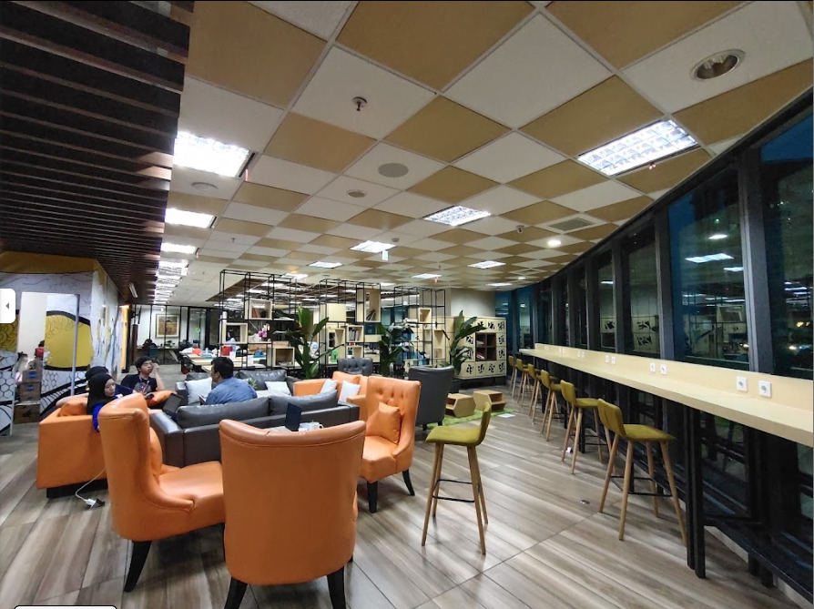 Apiary - Lippo St. Moritz Gambar 1