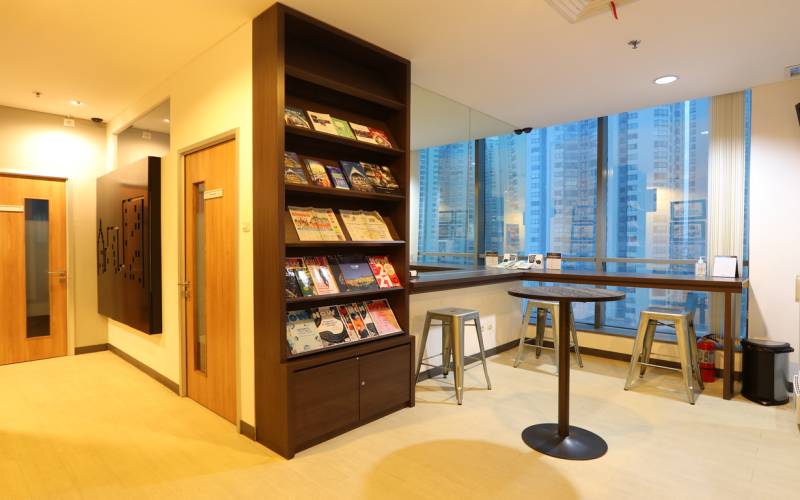 Boutique Office - APL Tower Gambar 3
