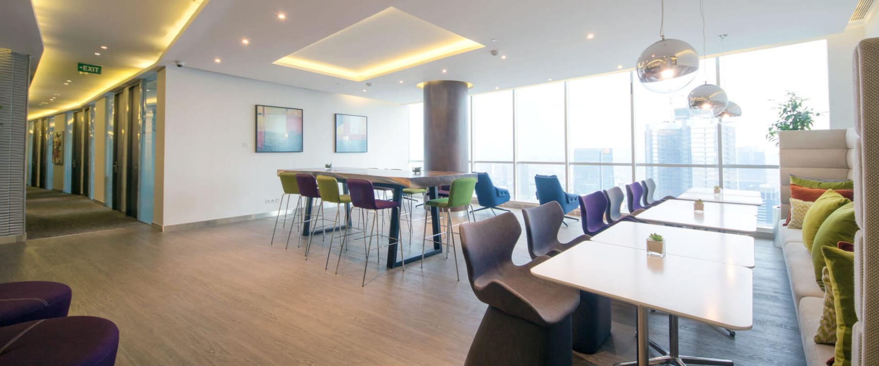 CEO SUITE Gambar 6