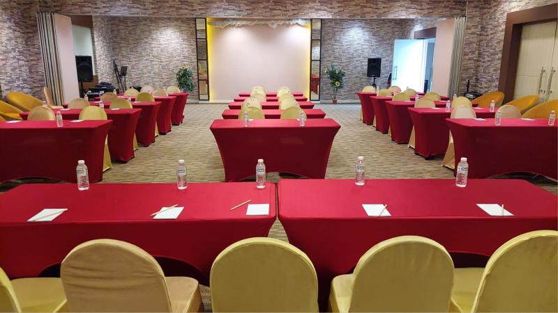 Meeting Room Gambar 9