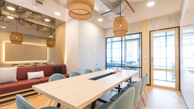 Meeting Room (10 pax) Gambar 1