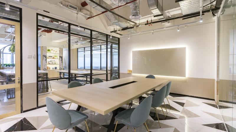 Meeting Room (12 pax) Gambar 5